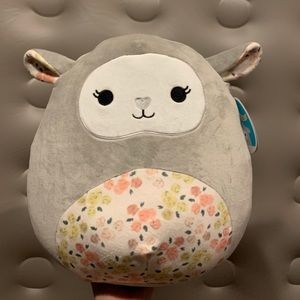elea squishmallow